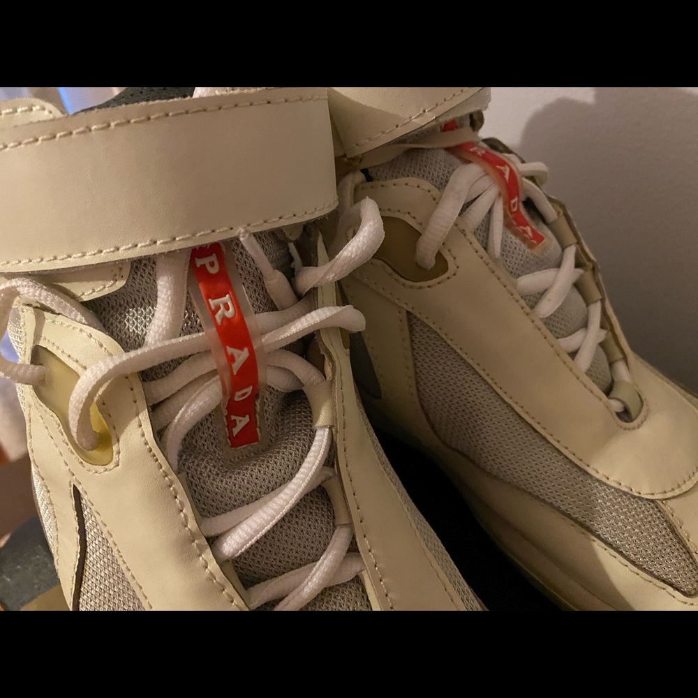 COPY - Rare Vintage Prada Men’s high top sneakers. Inside pads are extremely wo…